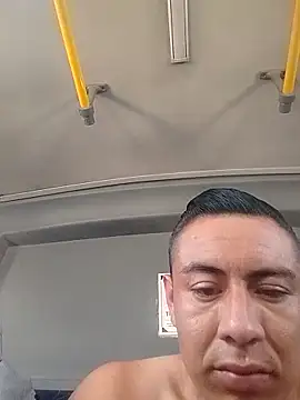 curiosos437 online show from March 16, 2026, 8:33 pm