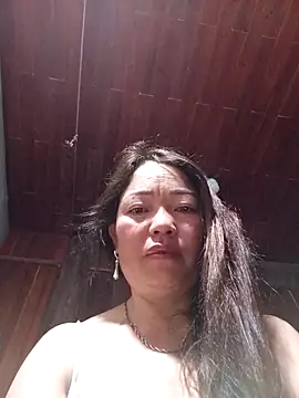 Yellow-pink online show from April 21, 2026, 9:43 pm