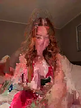 Snapshot of melanieeB chatting on May 10, 2026, 7:27 pm melanieeB online show from May 10, 2026, 7:27 pm