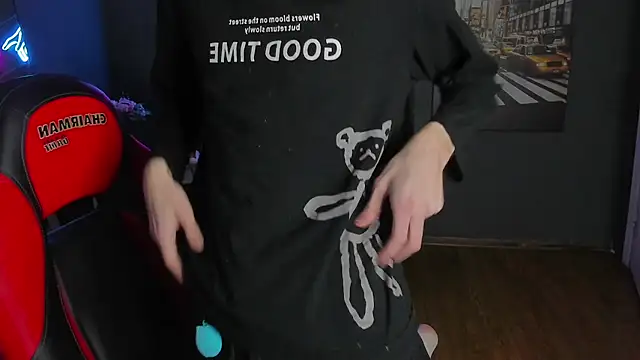 Tommy Stars online show from April 24, 2026, 5:42 am