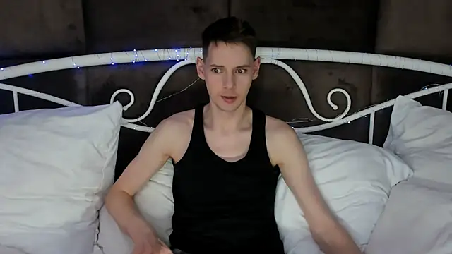 Snapshot of Martin_Perry chatting on May 22, 2026, 4:38 pm Martin Perry online show from May 22, 2026, 4:38 pm