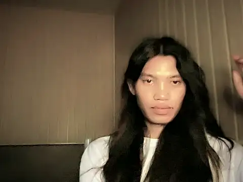 Yourgoddess jayve online show from April 29, 2026, 2:38 am