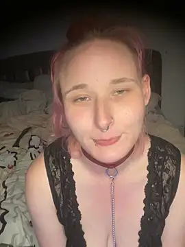 HotPurpleHaze online show from April 6, 2026, 1:23 am