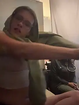 mystery916 online show from April 16, 2026, 2:34 am