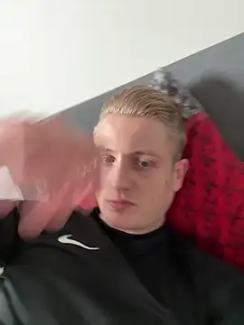 dirtyBent online show from April 15, 2026, 1:26 pm