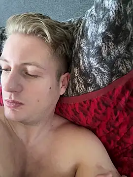 dirtyBent online show from April 12, 2026, 9:12 am