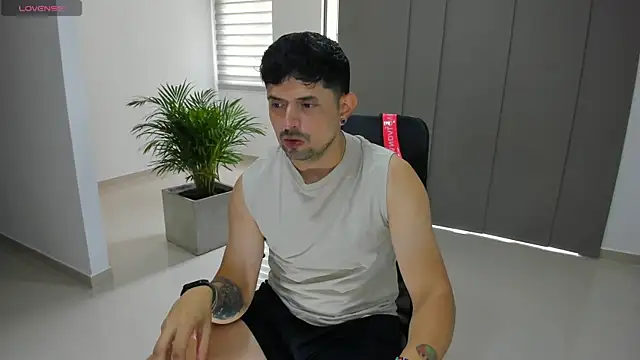 TroyeSavage online show from March 10, 2026, 3:38 pm