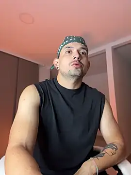 TroyeSavage online show from April 16, 2026, 10:49 am