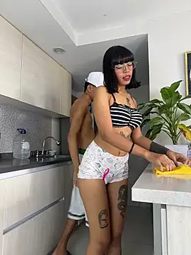 Wild lovers  online show from June 15, 2026, 7:35 pm