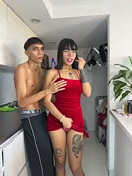 Wild lovers  online show from June 25, 2026, 9:20 pm