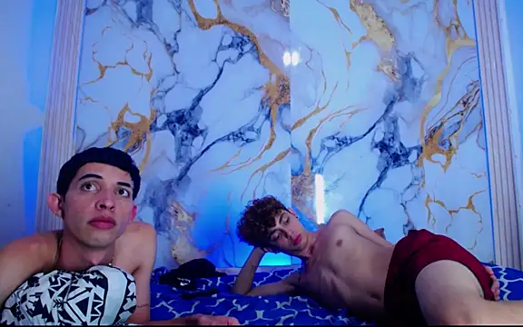 Desire Boys1 online show from April 21, 2026, 1:42 am