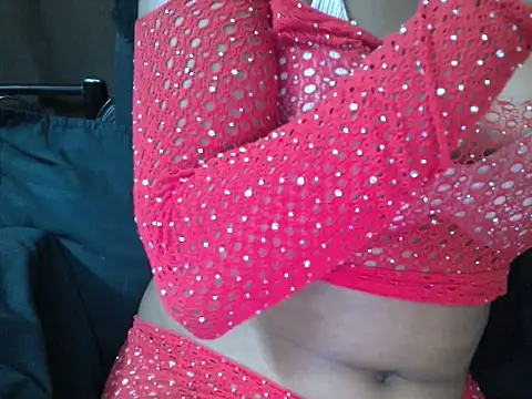 Snapshot of Couplehot00 chatting on June 15, 2026, 6:51 pm Couplehot00 online show from June 15, 2026, 6:51 pm