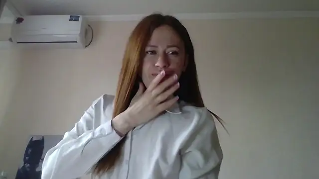 Whisper Of Desire online show from April 22, 2026, 12:12 pm