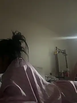 Miss juicy babes69 online show from April 7, 2026, 7:32 am