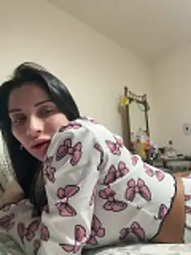 Miss juicy babes69 online show from April 20, 2026, 10:44 pm