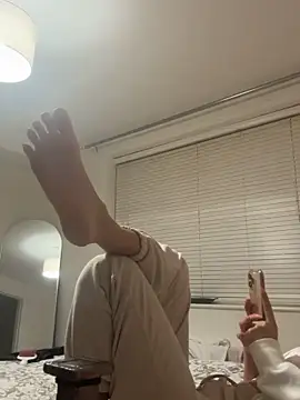 Miss juicy babes69 online show from March 13, 2026, 7:19 pm