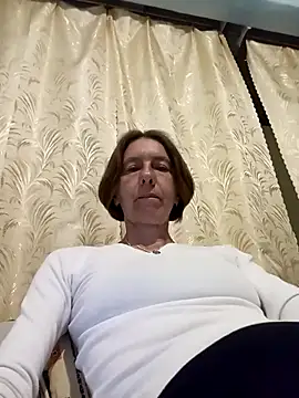 Snapshot of Tania9876 chatting on June 16, 2026, 7:14 pm Tania9876 online show from June 16, 2026, 7:14 pm