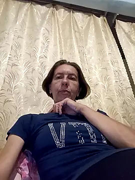 Snapshot of Tania9876 chatting on July 22, 2026, 7:38 pm Tania9876 online show from July 22, 2026, 7:38 pm