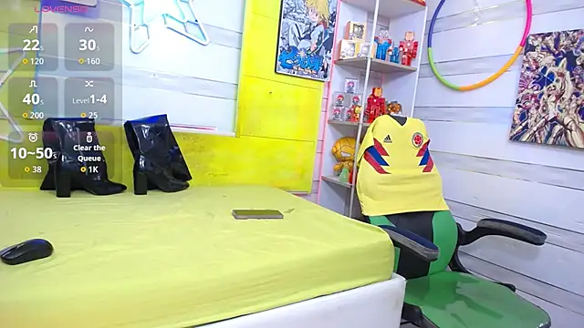 Snapshot of vayolettatto_bigass chatting on July 3, 2026, 1:50 pm vayolettatto bigass online show from July 3, 2026, 1:50 pm