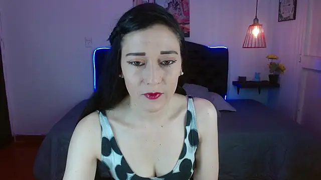 Snapshot of Mylu_xx chatting on May 22, 2026, 1:31 pm Mylu xx online show from May 22, 2026, 1:31 pm