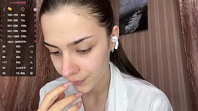 AylaLust online show from April 20, 2026, 12:08 pm