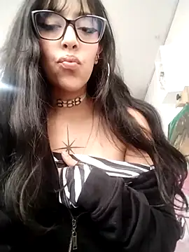 Natalia 27 online show from March 9, 2026, 9:51 pm