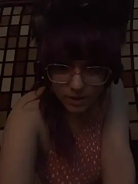 Snapshot of wolfie_wuf chatting on March 13, 2026, 6:18 am wolfie wuf online show from March 13, 2026, 6:18 am