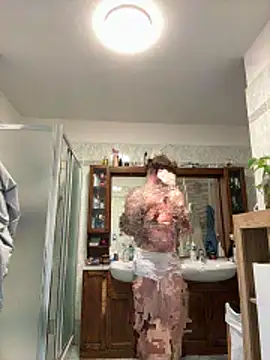 Snapshot of matC_of chatting on March 28, 2026, 5:25 pm matC of online show from March 28, 2026, 5:25 pm