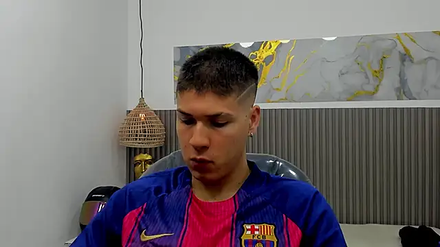 AlessandroFranco online show from March 23, 2026, 12:27 pm