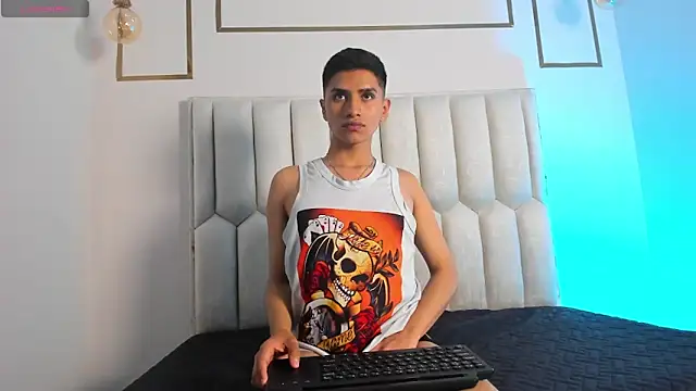 AlexStonne online show from March 10, 2026, 4:27 am