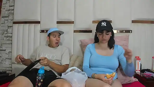 Alaia Blosson online show from March 23, 2026, 12:49 pm