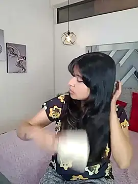 Snapshot of Liily_Foxxy chatting on July 18, 2026, 11:08 am Liily Foxxy online show from July 18, 2026, 11:08 am