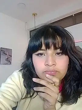 Snapshot of Liily_Foxxy chatting on June 19, 2026, 10:54 am Liily Foxxy online show from June 19, 2026, 10:54 am