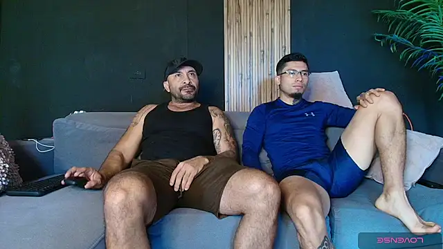 Snapshot of angelstream chatting on May 11, 2026, 12:39 pm angelstream online show from May 11, 2026, 12:39 pm