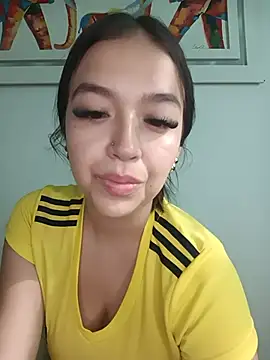 Snapshot of Kitty_Loveee chatting on June 27, 2026, 9:10 pm Kitty Loveee online show from June 27, 2026, 9:10 pm