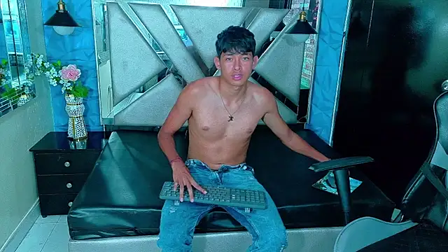 Tigger Collins online show from March 14, 2026, 7:42 pm