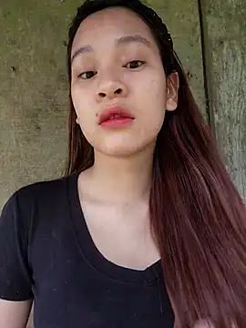 -Hicici- online show from April 25, 2026, 11:35 pm