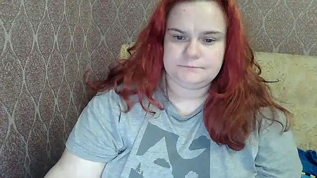 DollyGersonn online show from April 7, 2026, 9:05 pm