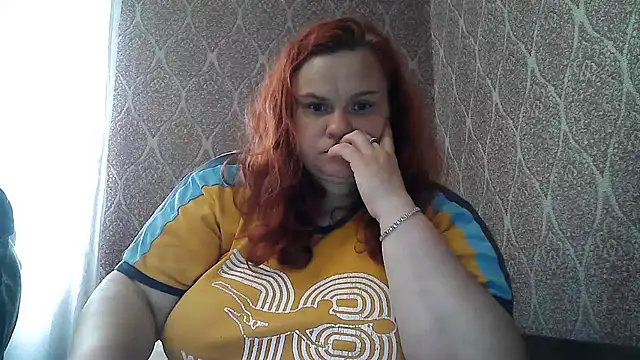 DollyGersonn online show from June 3, 2026, 5:30 am