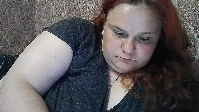 DollyGersonn online show from June 7, 2026, 8:25 pm