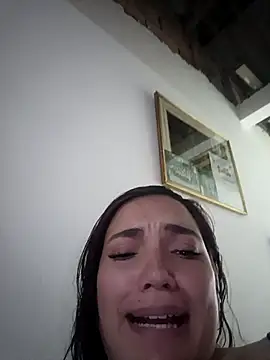 Snapshot of rose_0480 chatting on April 3, 2026, 9:32 pm rose 0480 online show from April 3, 2026, 9:32 pm