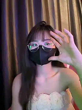 Cum-withyou online show from April 16, 2026, 6:41 pm