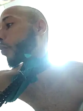 Snapshot of Polla-Grande_97 chatting on April 15, 2026, 8:42 am Polla-Grande 97 online show from April 15, 2026, 8:42 am