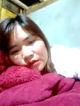 YAONIKUTE online show from April 12, 2026, 2:20 pm