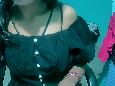 Sexy-riya02 online show from March 10, 2026, 4:11 pm