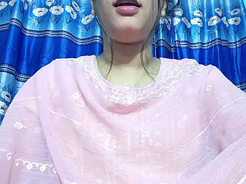 Emma 4433 online show from March 14, 2026, 4:35 pm