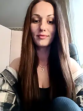 Snapshot of LunaCrystall chatting on April 22, 2026, 3:30 pm LunaCrystall online show from April 22, 2026, 3:30 pm