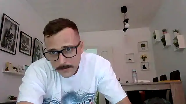 yanick931 online show from June 1, 2026, 4:06 pm