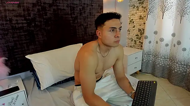 baby west online show from March 11, 2026, 10:04 pm