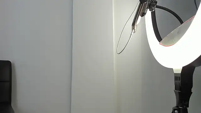 Snapshot of Madissonbeer_ chatting on June 4, 2026, 5:50 pm Madissonbeer online show from June 4, 2026, 5:50 pm